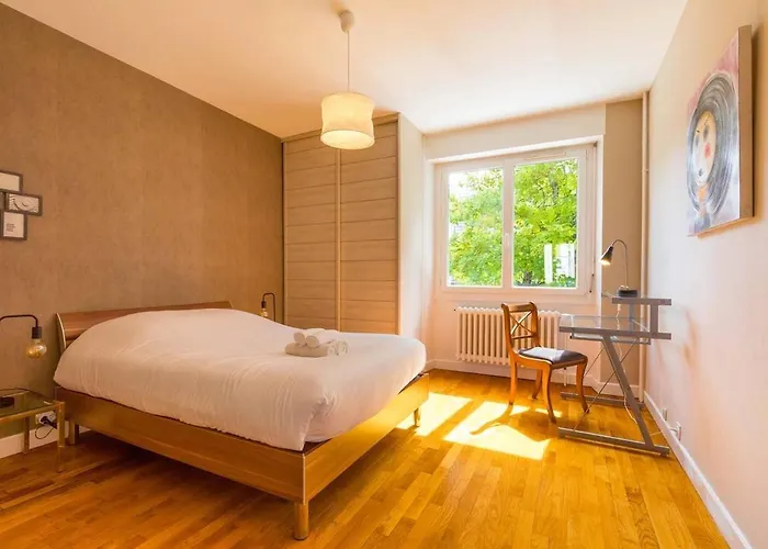 アパート Le Terrasse Des Clos ディジョン